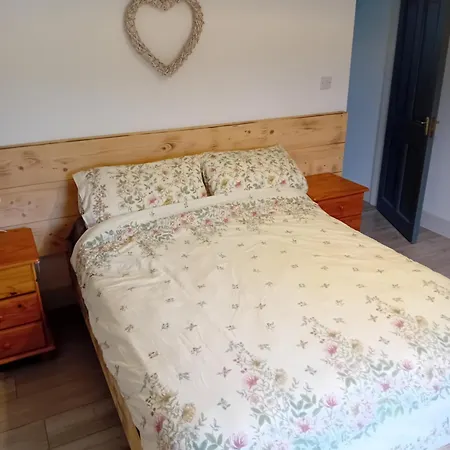 Apartment The Hideaway Tragumna A Hidden Gem In The Hills *