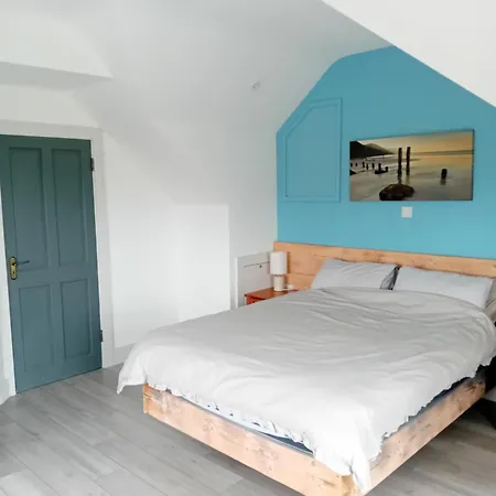The Hideaway Tragumna A Hidden Gem In The Hills * Drishanebeg